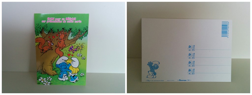 Schtroumpf & Schtroumpfette font un bisou