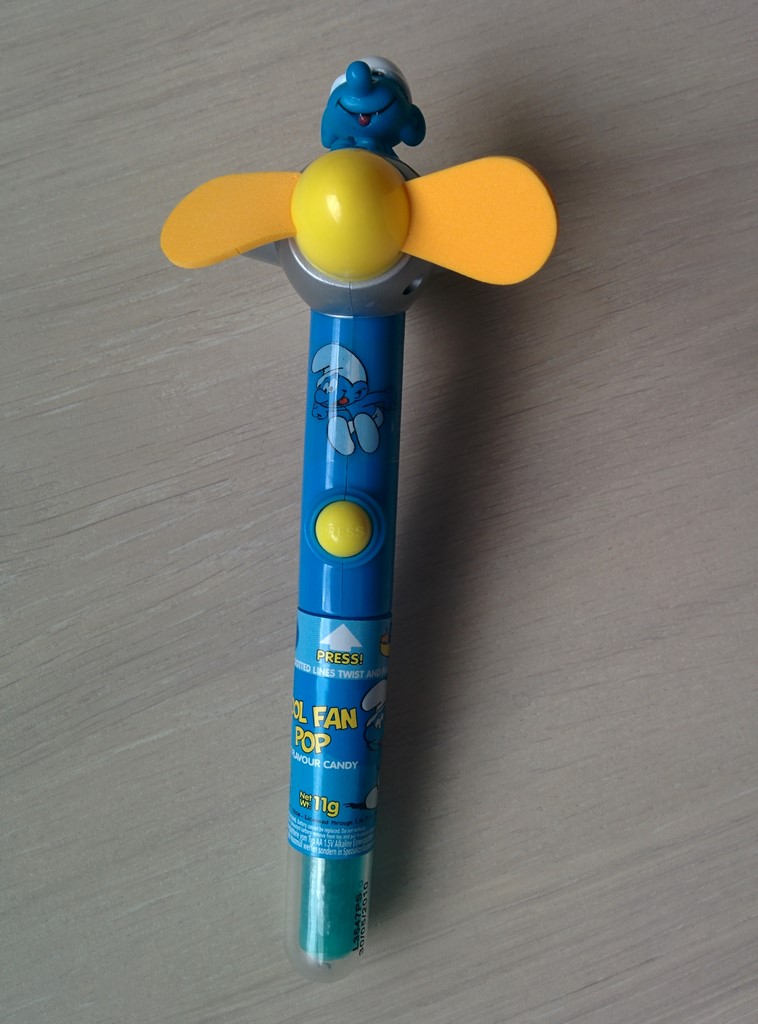 Sucette dans un ventilateur en forme d'avion - Jaune/orange