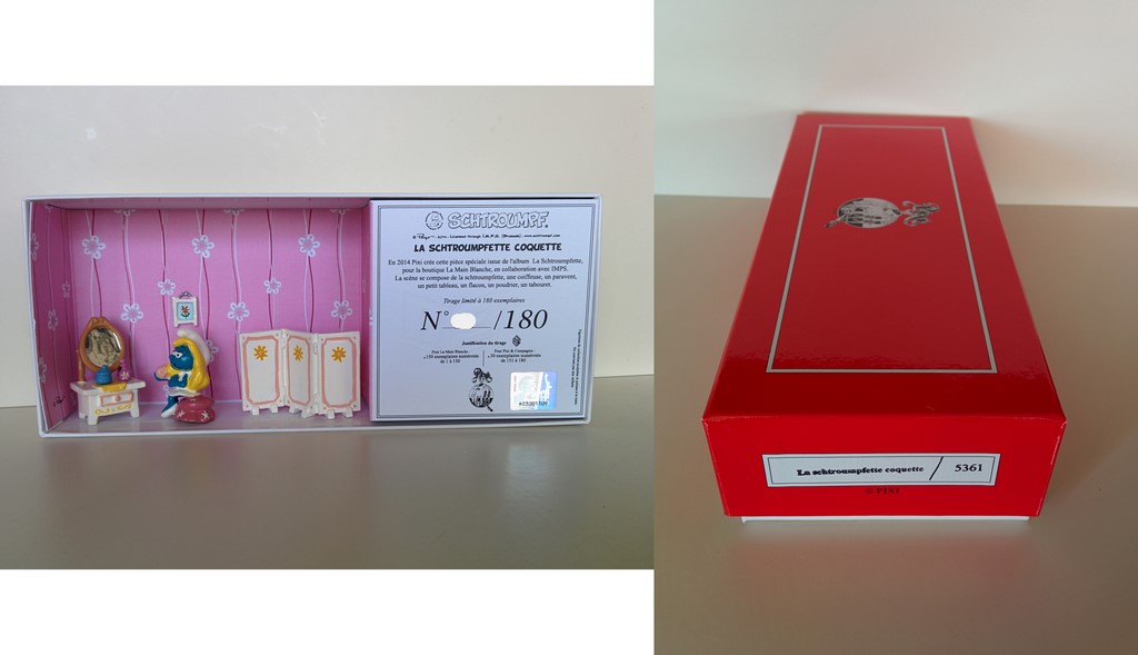 5361 - La Schtroumpfette coquette