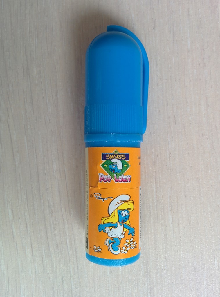 Sucette avec autocollant Schtroumpfette