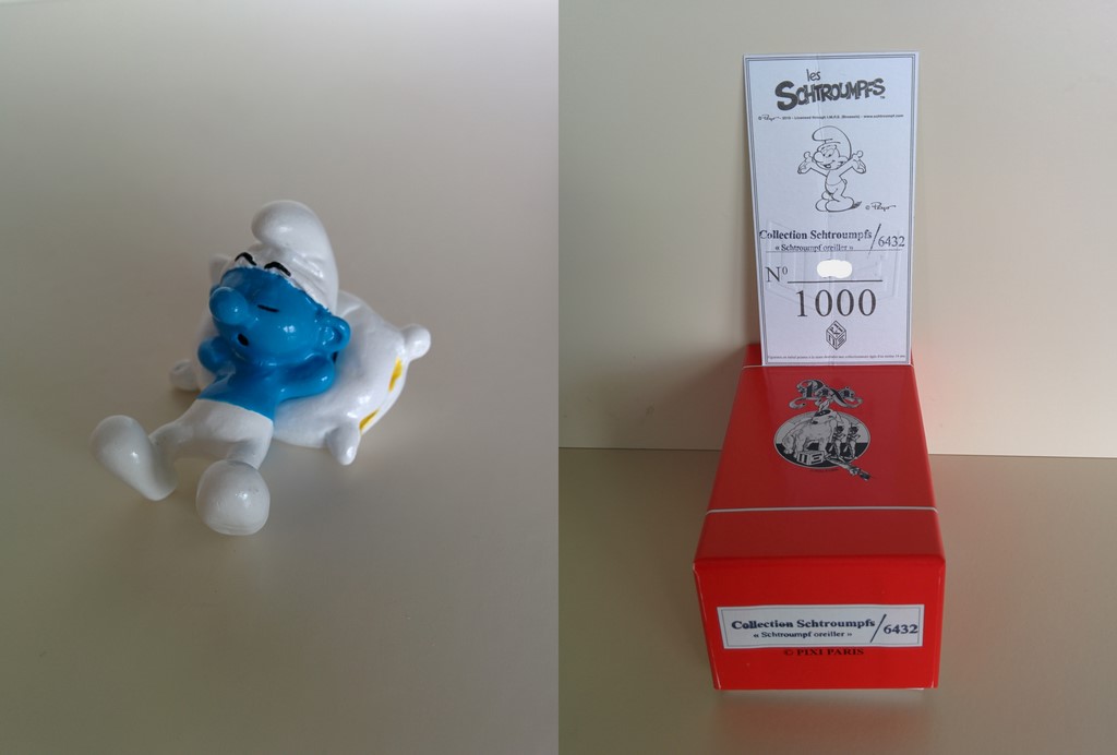 6432 - Schtroumpf oreiller