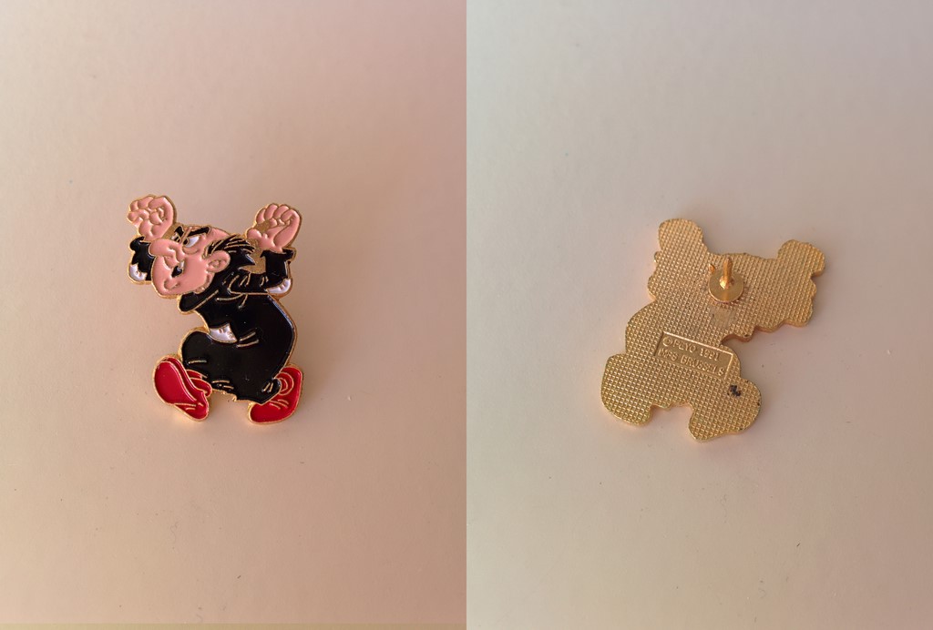 Pin's Gargamel