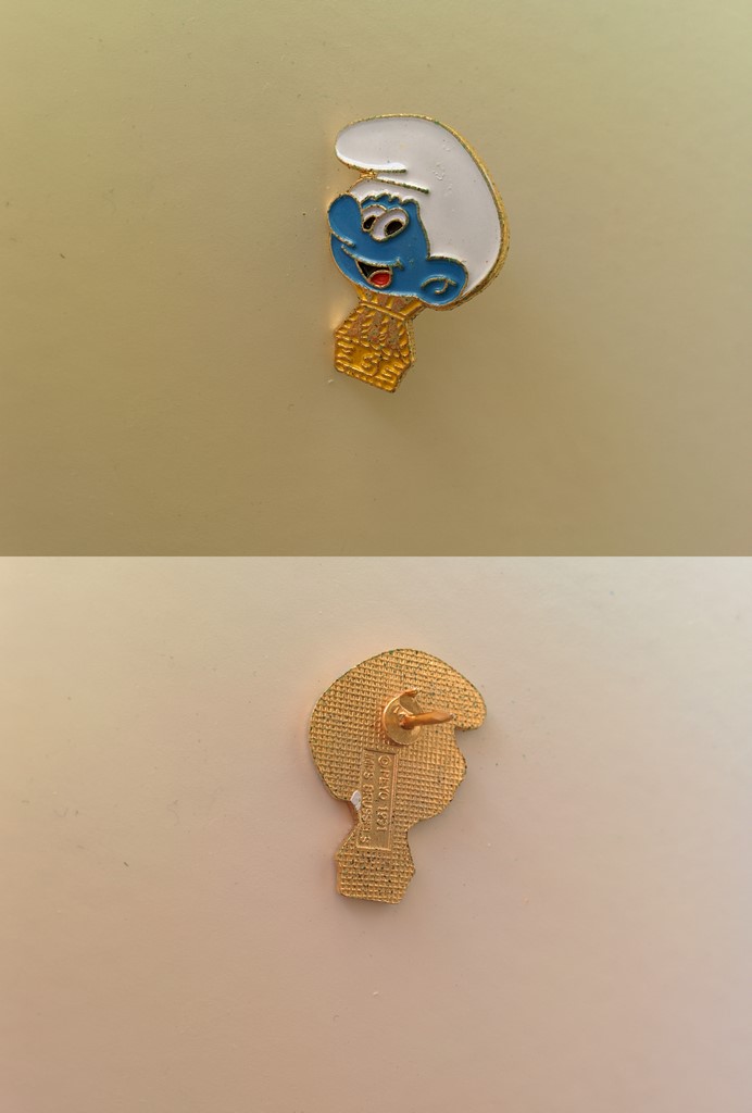 Pin's montgolfière Schtroumpf