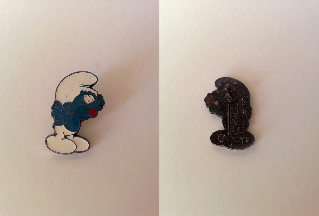 Pin's Corner - Schtroumpf qui tire la langue