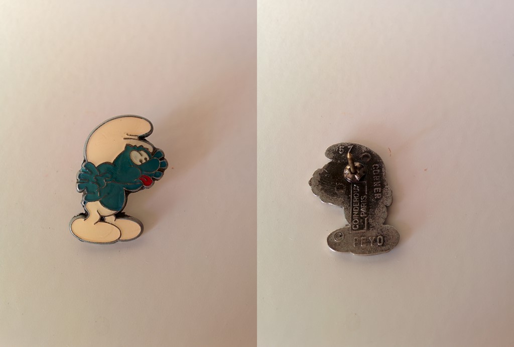 Pin's Corner - Schtroumpf qui tire la langue