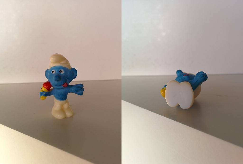 Kinder Schtroumpf avec une glace