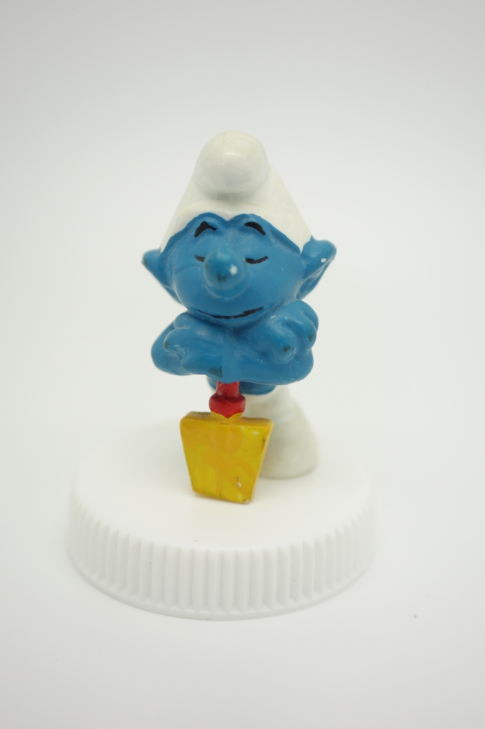 Schtroumpf endormi sur sa pelle (petit)