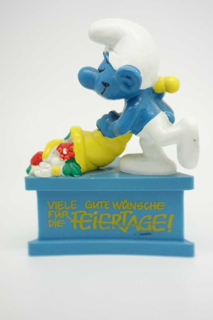 Schtroumpf avec corne d'abondance