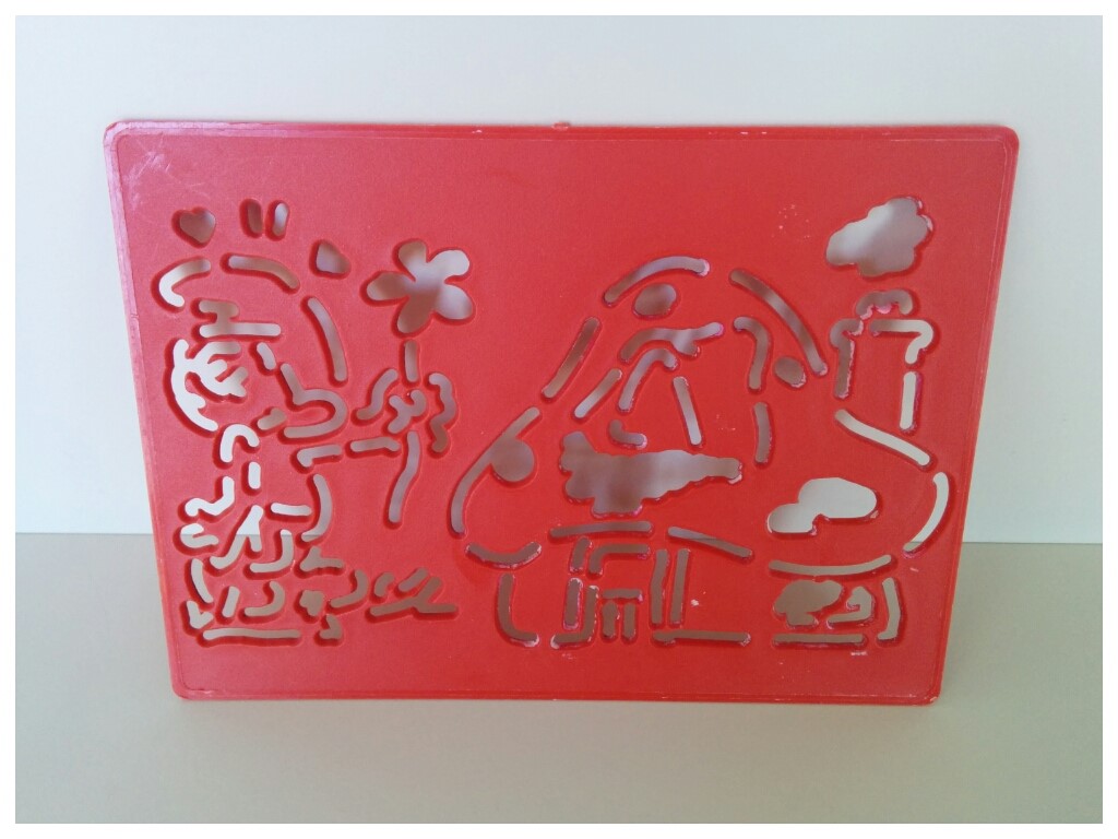 Pochoir à dessin rouge