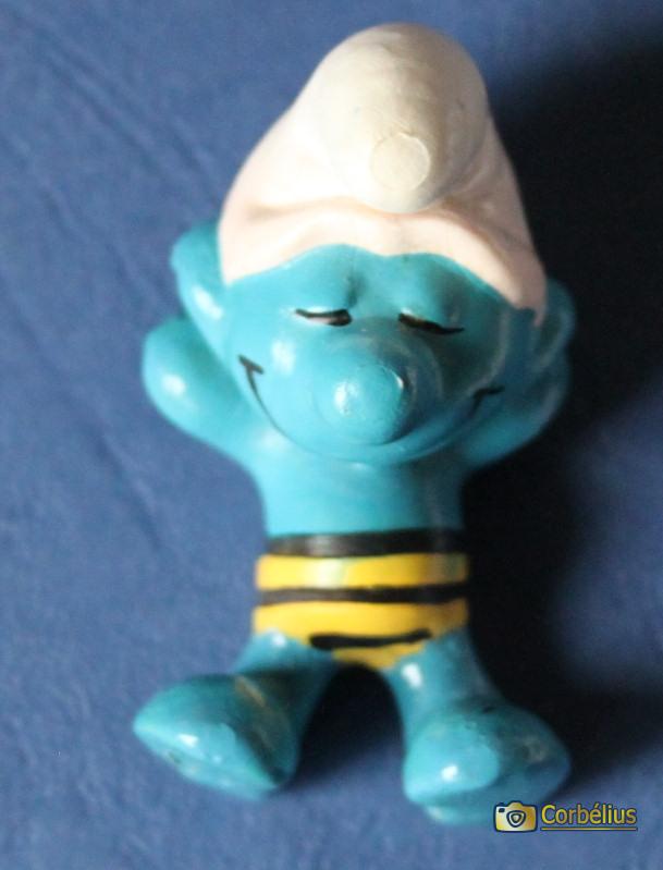 Schtroumpf baigneur / bain de soleil