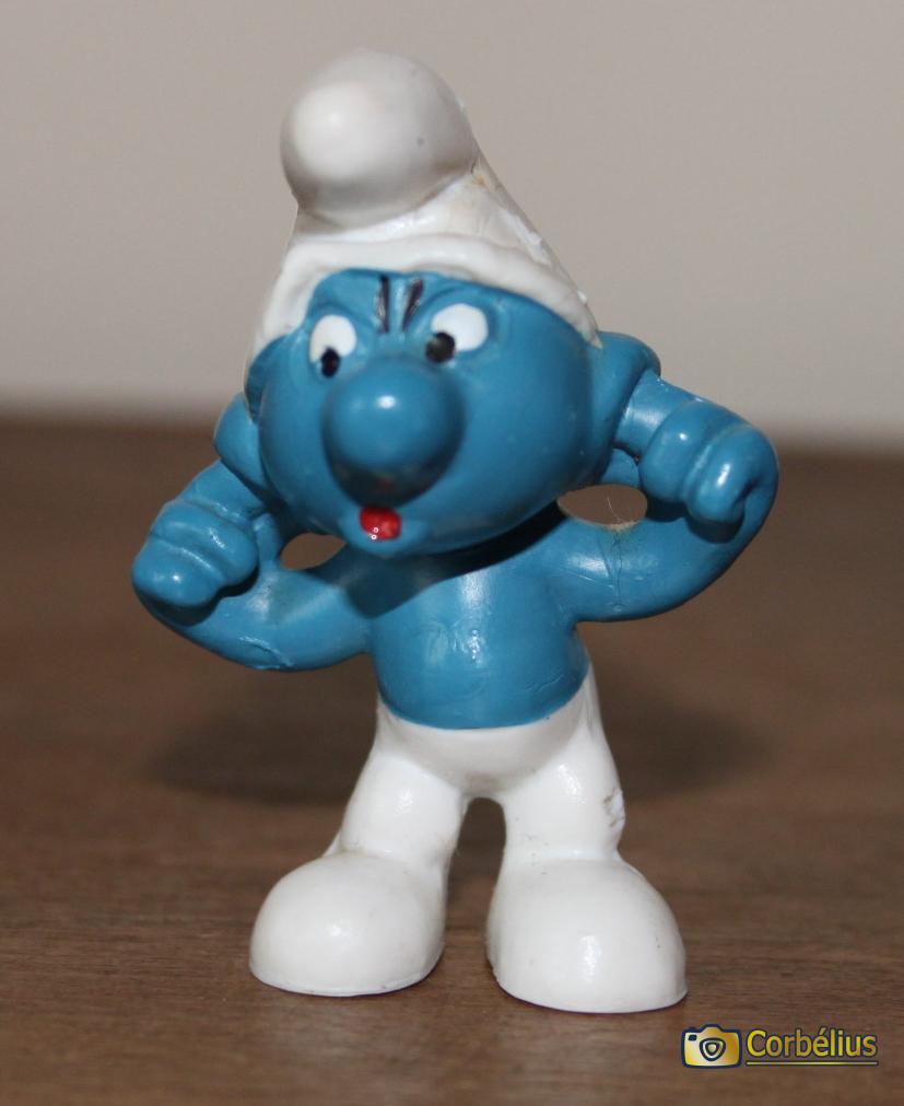 Schtroumpf se bouchant les oreilles