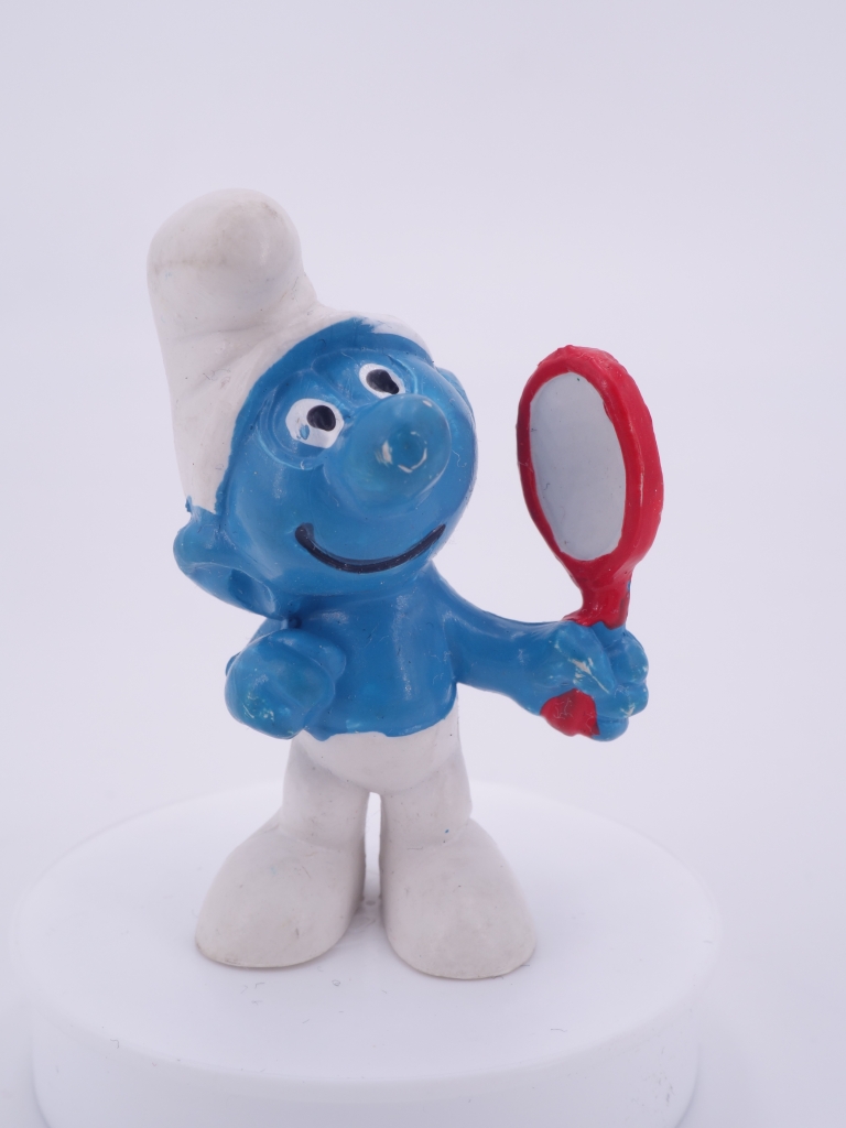Schtroumpf coquet avec miroir