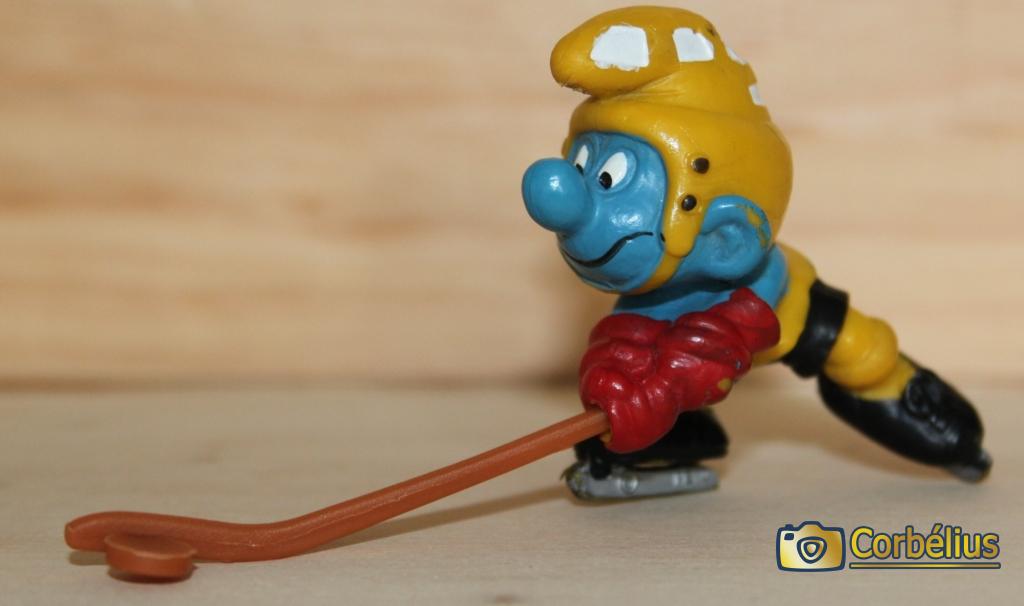 Schtroumpf joueur de hockey sur glace