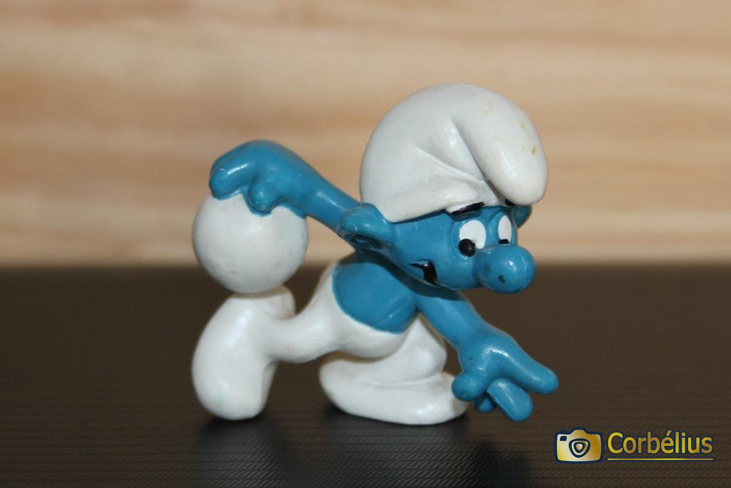 Schtroumpf joueur de bowling