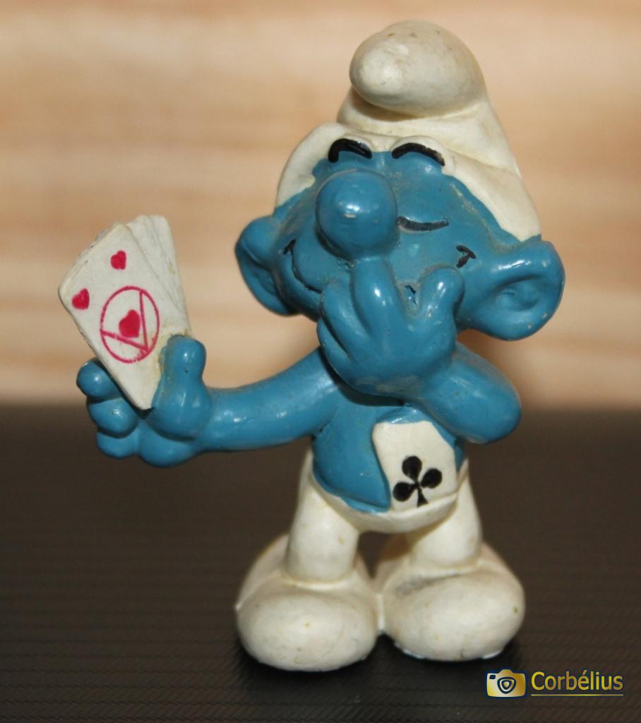 Schtroumpf joueur de cartes