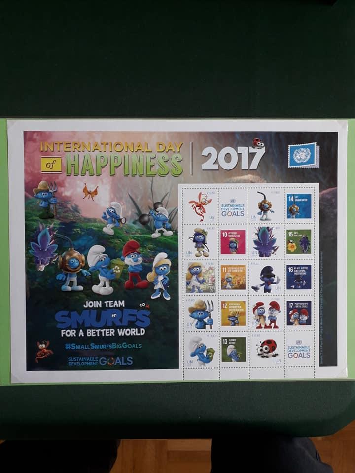 Planche de timbres - Les Schtroumpfs et le Village perdu