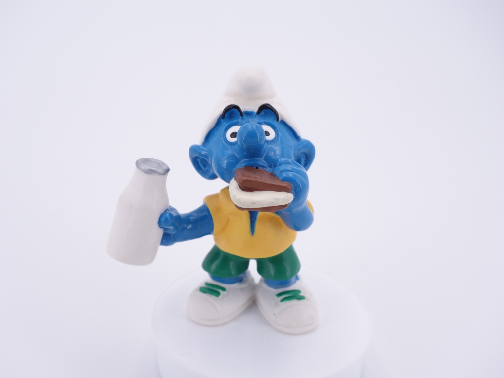 Schtroumpf avec sandwich