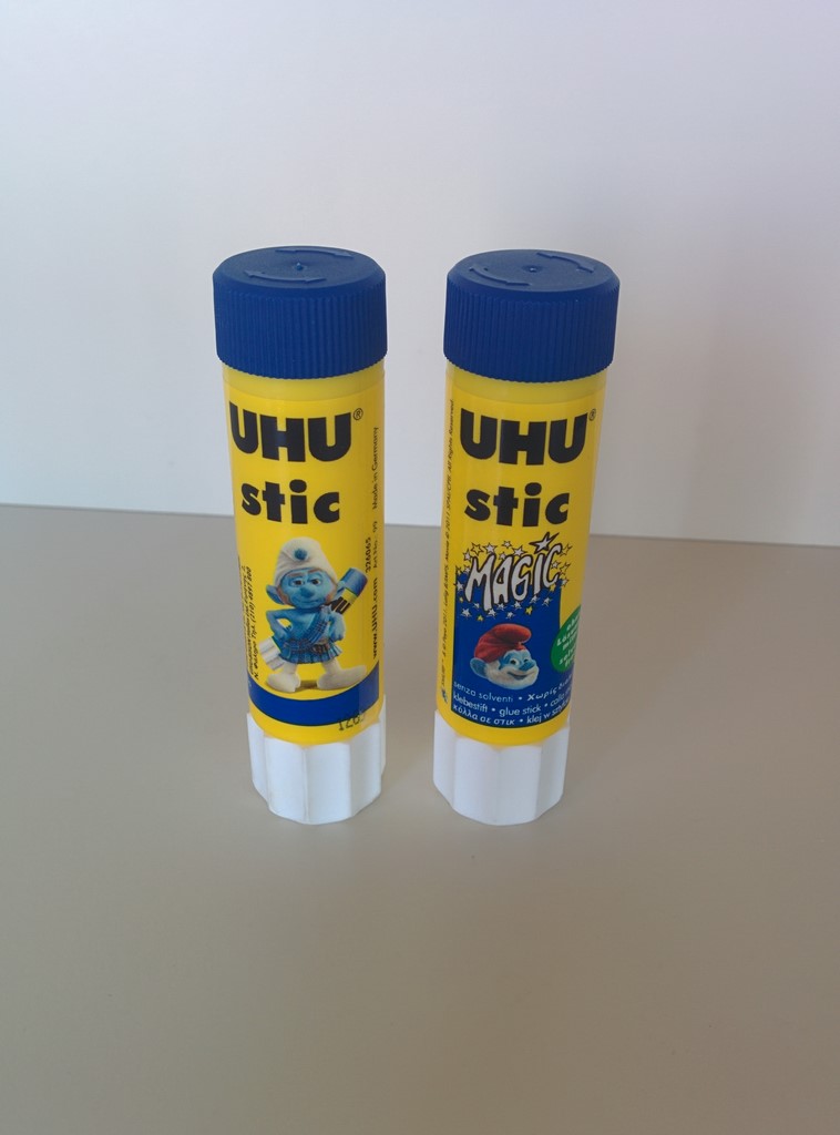 Bâton de colle petit format 8,2 grammes - Schtroumpf Téméraire