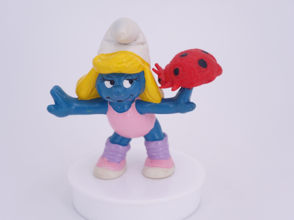 Schtroumpfette aérobic avec coccinelle