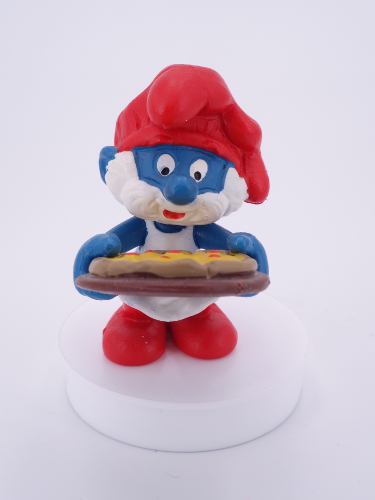 Grand Schtroumpf avec pizza