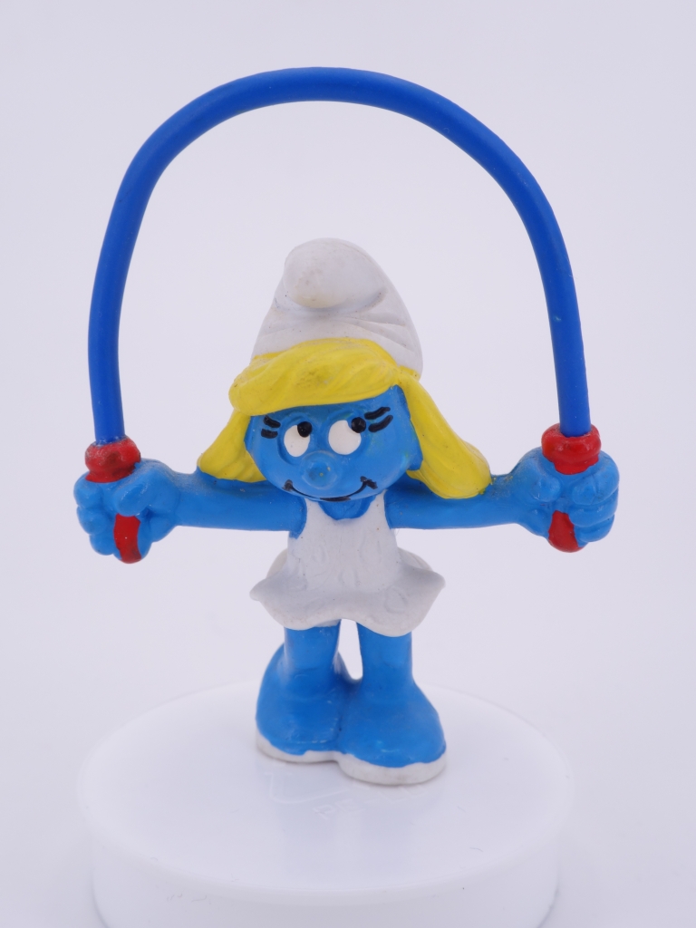 Schtroumpfette corde à sauter