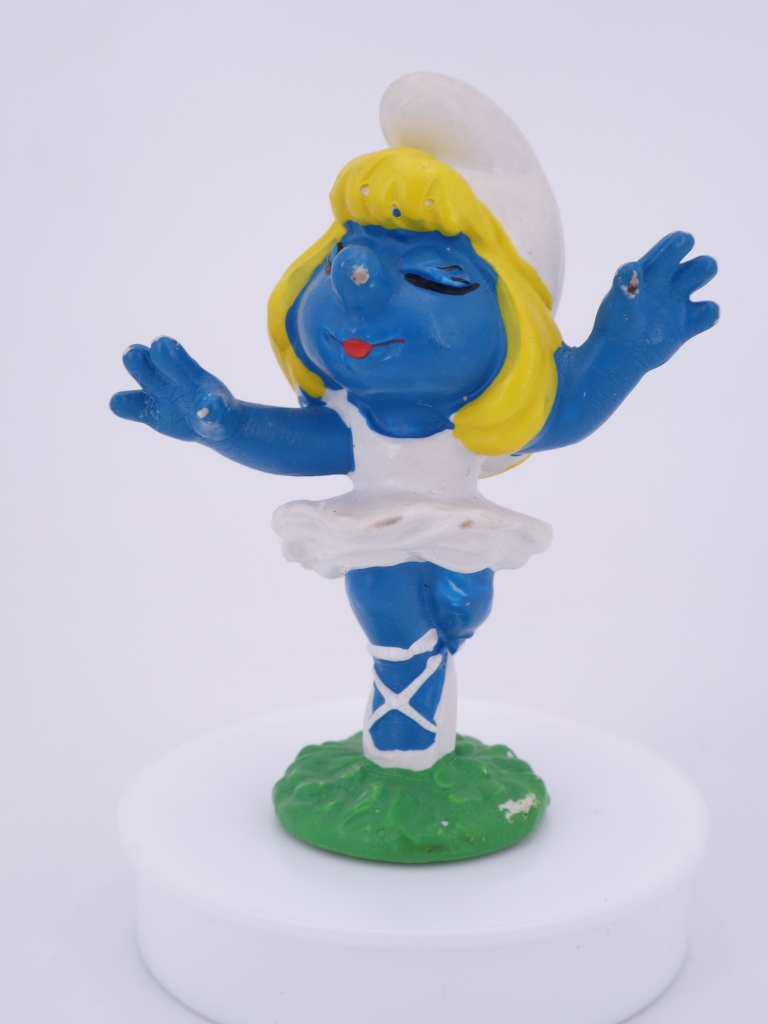 Schtroumpfette danseuse classique (ballerine)