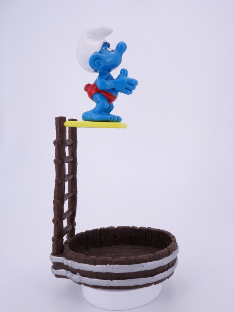 Schtroumpf sur plongeoir