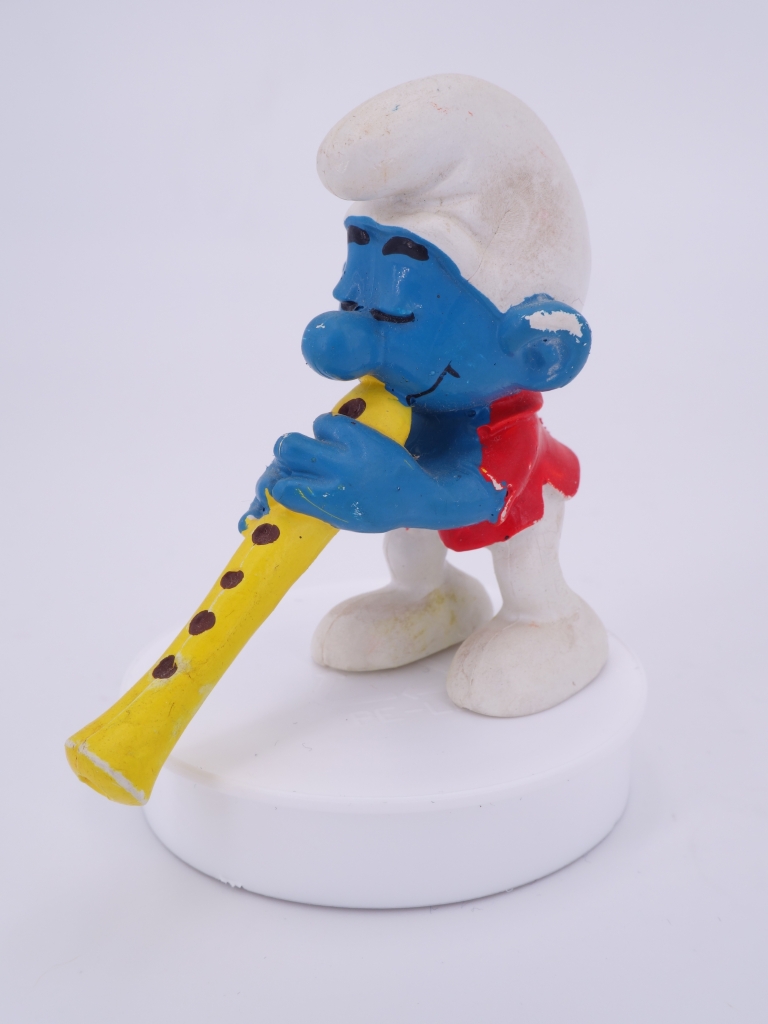 Schtroumpf avec flûte