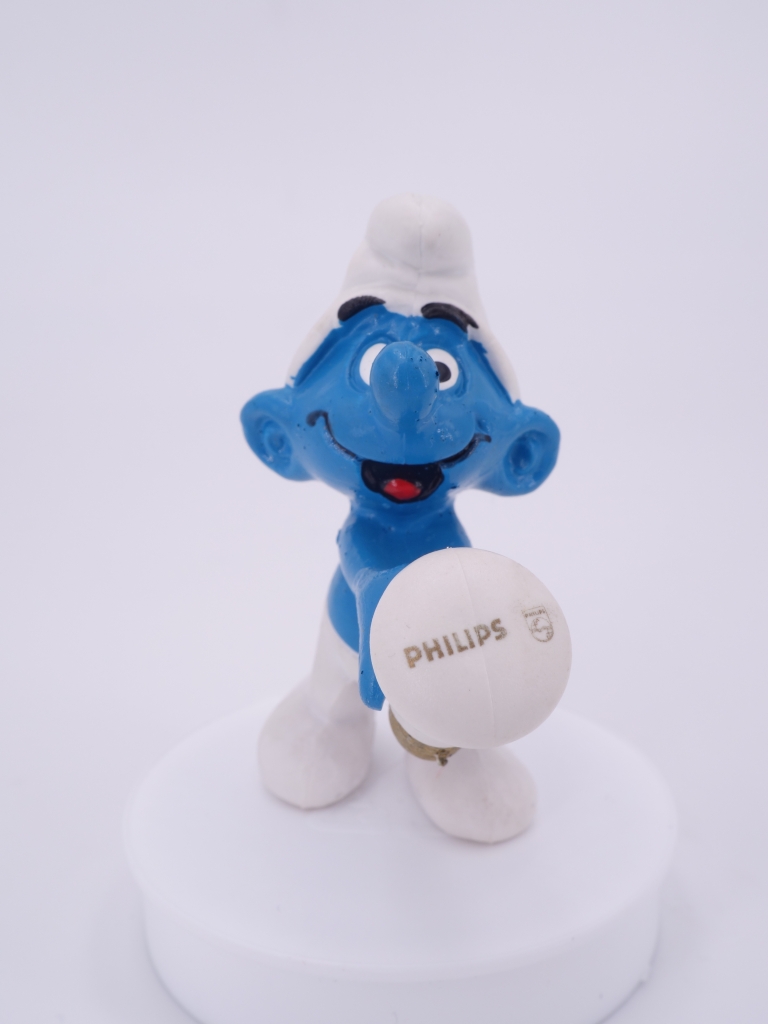 Schtroumpf avec ampoule blanche