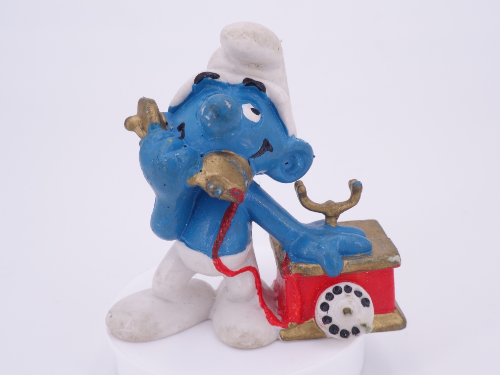 Schtroumpf au téléphone (petit support)