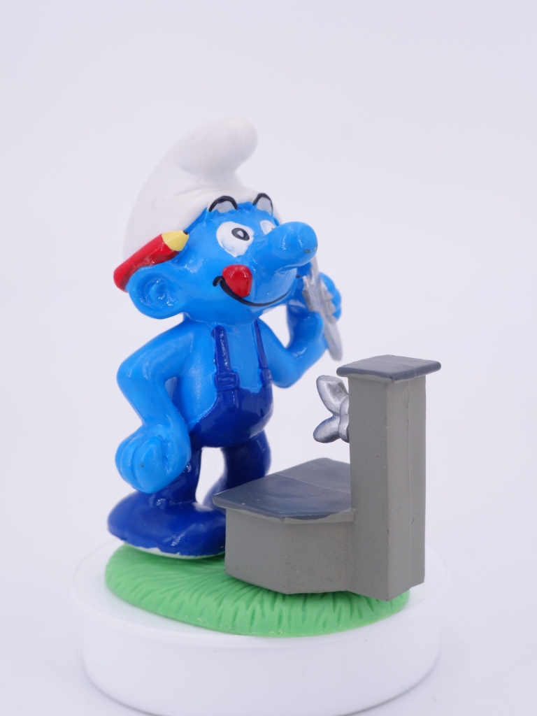 Schtroumpf bricoleur