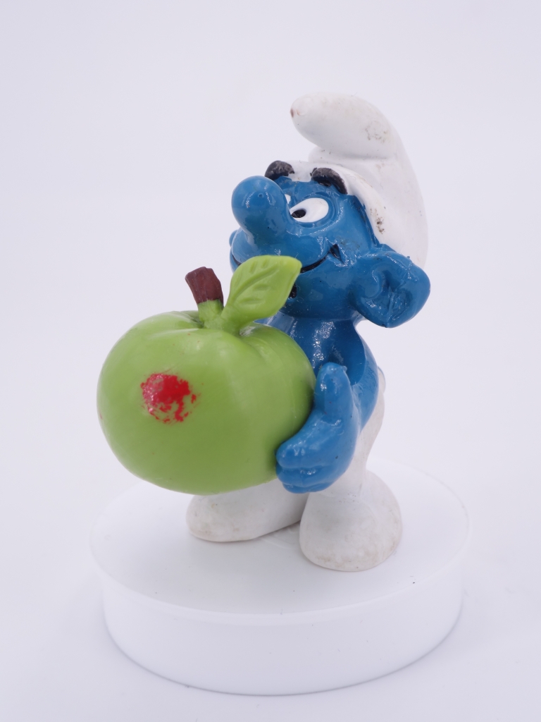 Schtroumpf avec pomme