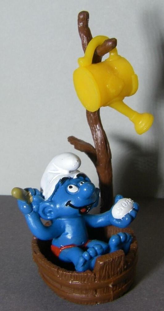 Schtroumpf qui se lave (bain)