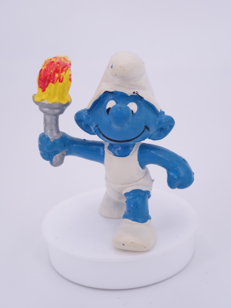 Schtroumpf olympique porteur de torche (grand)