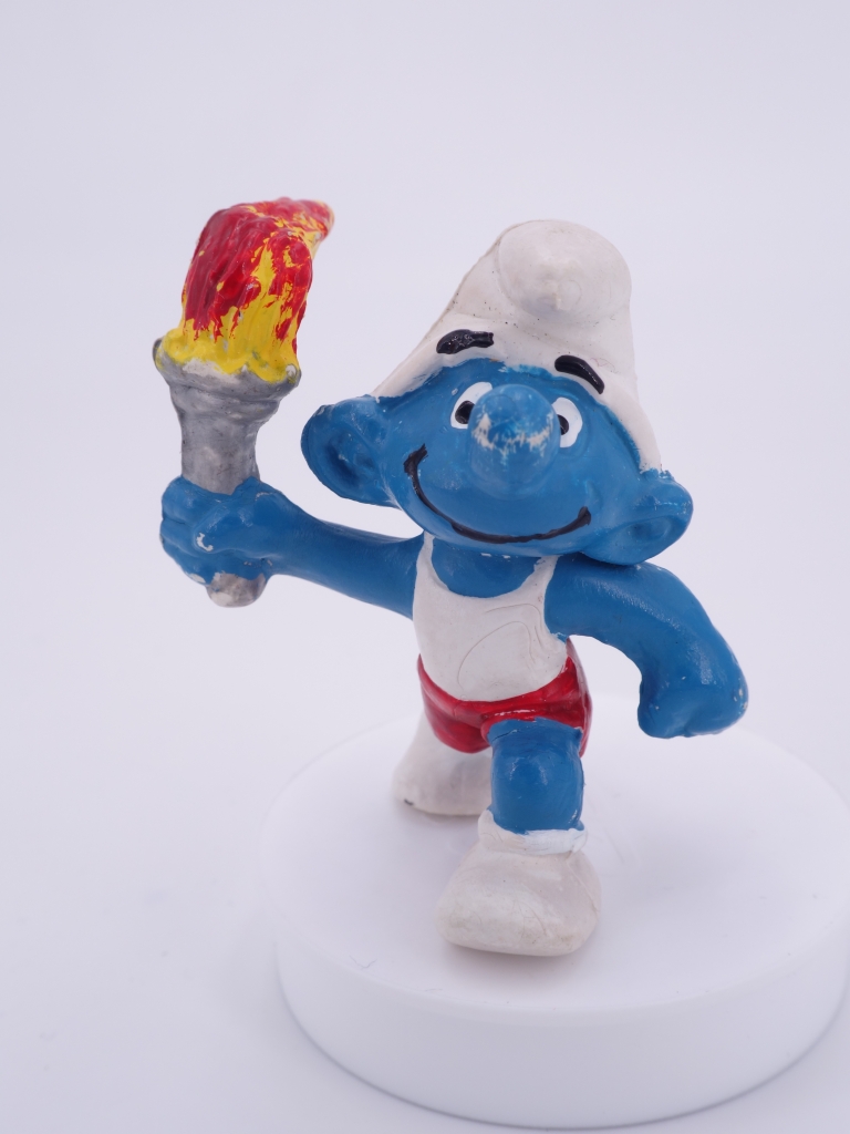 Schtroumpf olympique porteur de torche (grand)