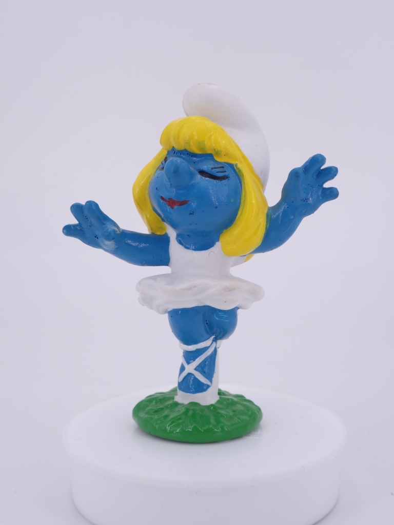 Schtroumpfette danseuse classique (ballerine)