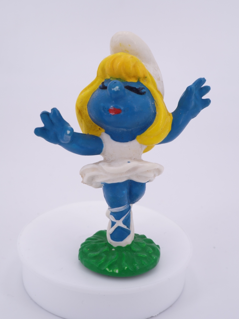 Schtroumpfette danseuse classique (ballerine)