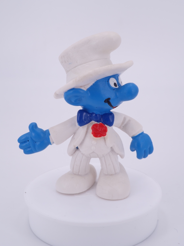 Schtroumpf jeune marié