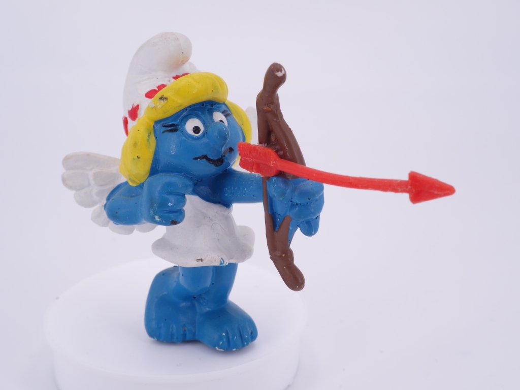 Schtroumpfette ange/cupidon avec arc