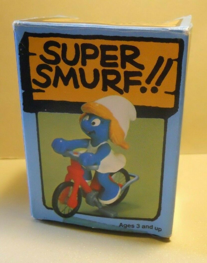 Schtroumpfette en vélo