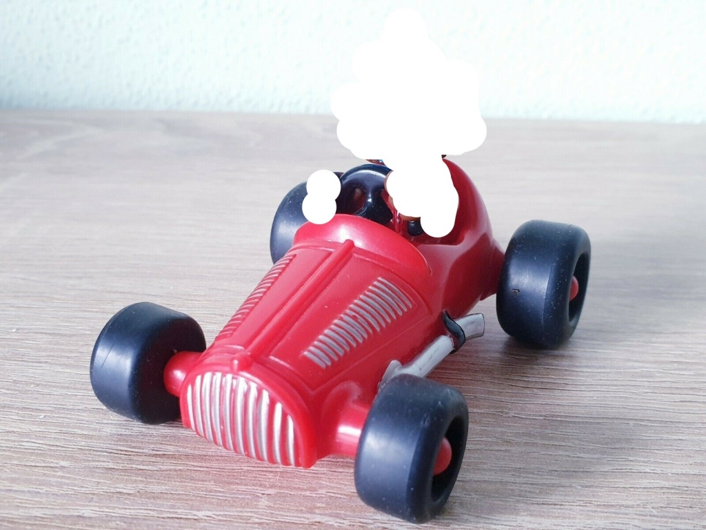 Schtroumpf avec voiture