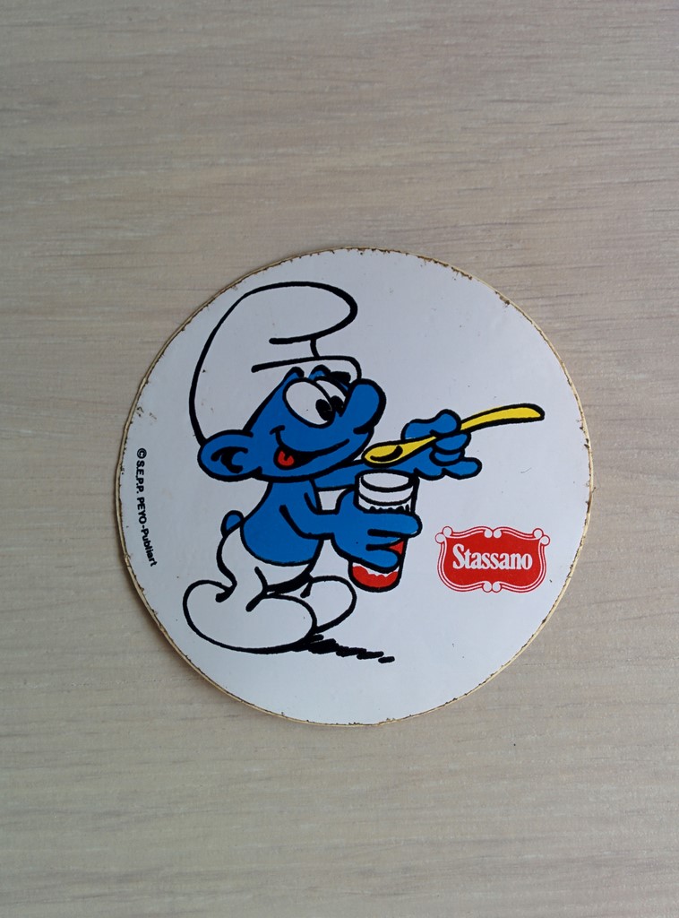 Stassano - Autocollant Schtroumpf qui mange