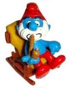 Grand Schtroumpf avec pipe et chaise