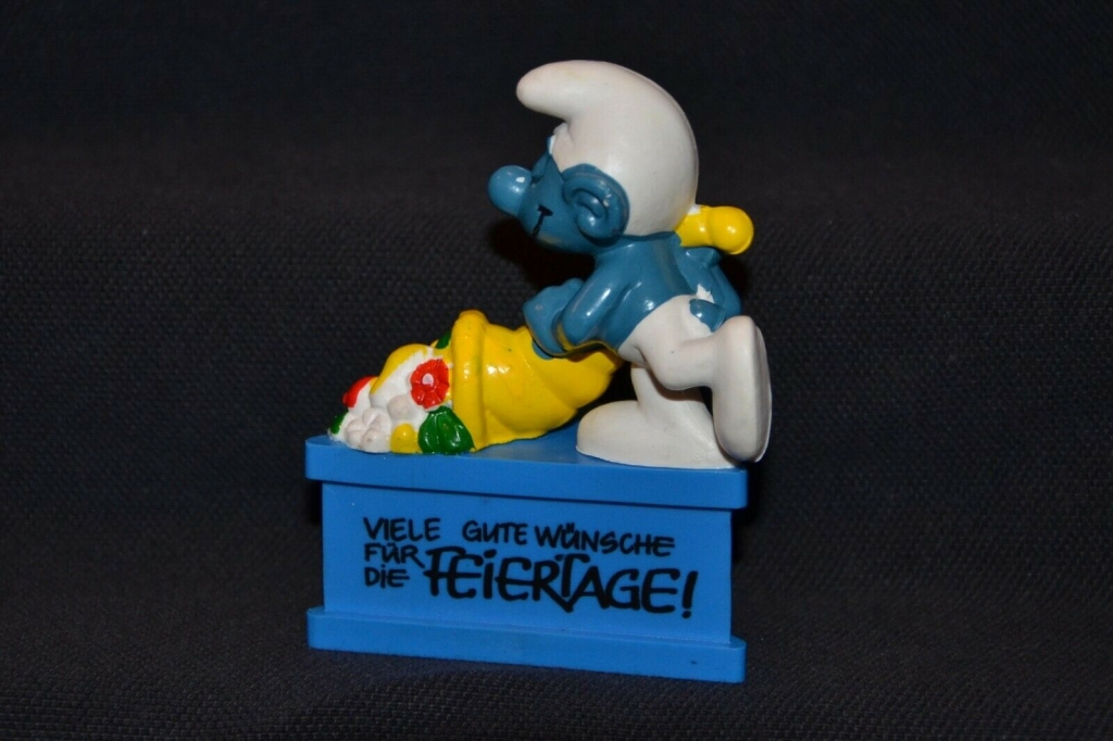 Schtroumpf avec corne d'abondance