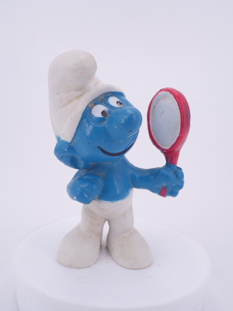Schtroumpf coquet avec miroir