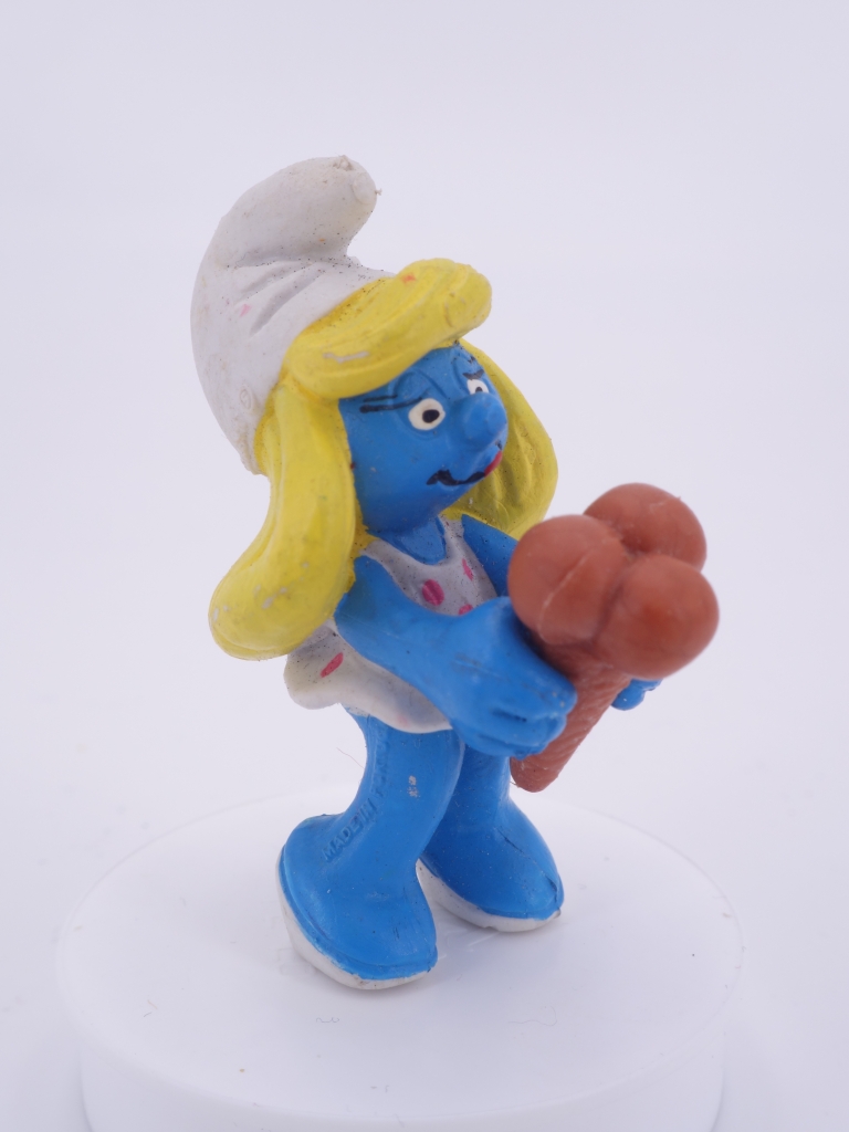 Schtroumpfette avec glace