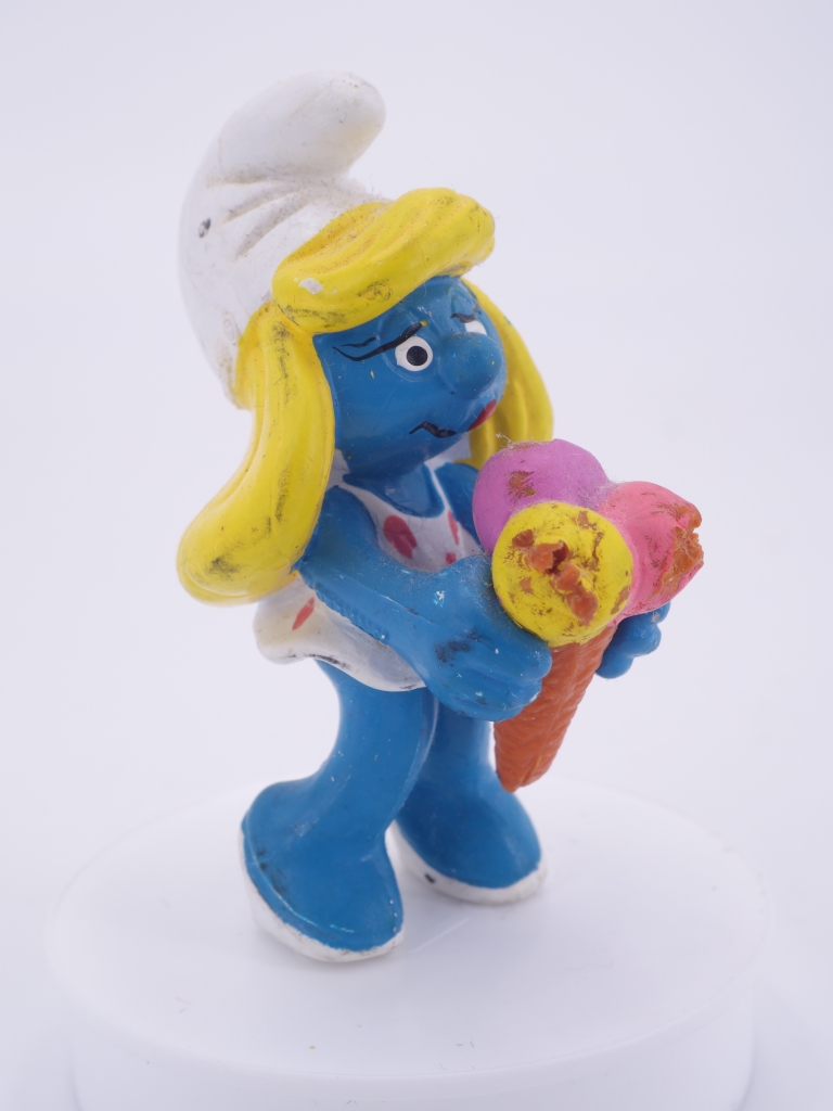 Schtroumpfette avec glace