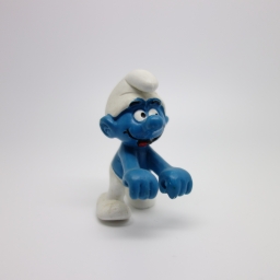 Schtroumpf avec tondeuse - photo