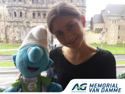 Unicef & AG Insurance Mémorial Van Damme - Peluche signée par Gesa Krause - photo