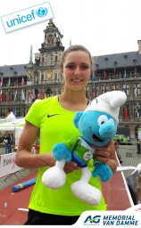 Unicef & AG Insurance Mémorial Van Damme - Peluche signée par Fanny Smets - photo